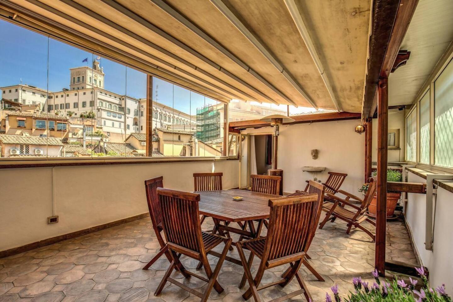 Attic With Terrace By Trevi Fountain Apartment Rome Exterior photo
