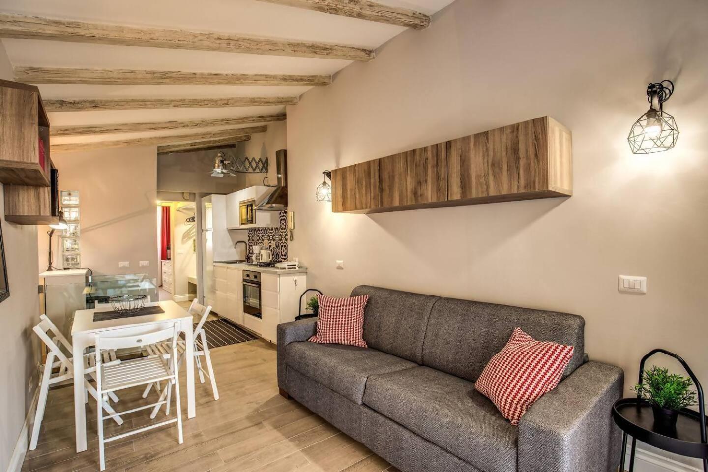 Attic With Terrace By Trevi Fountain Apartment Rome Exterior photo