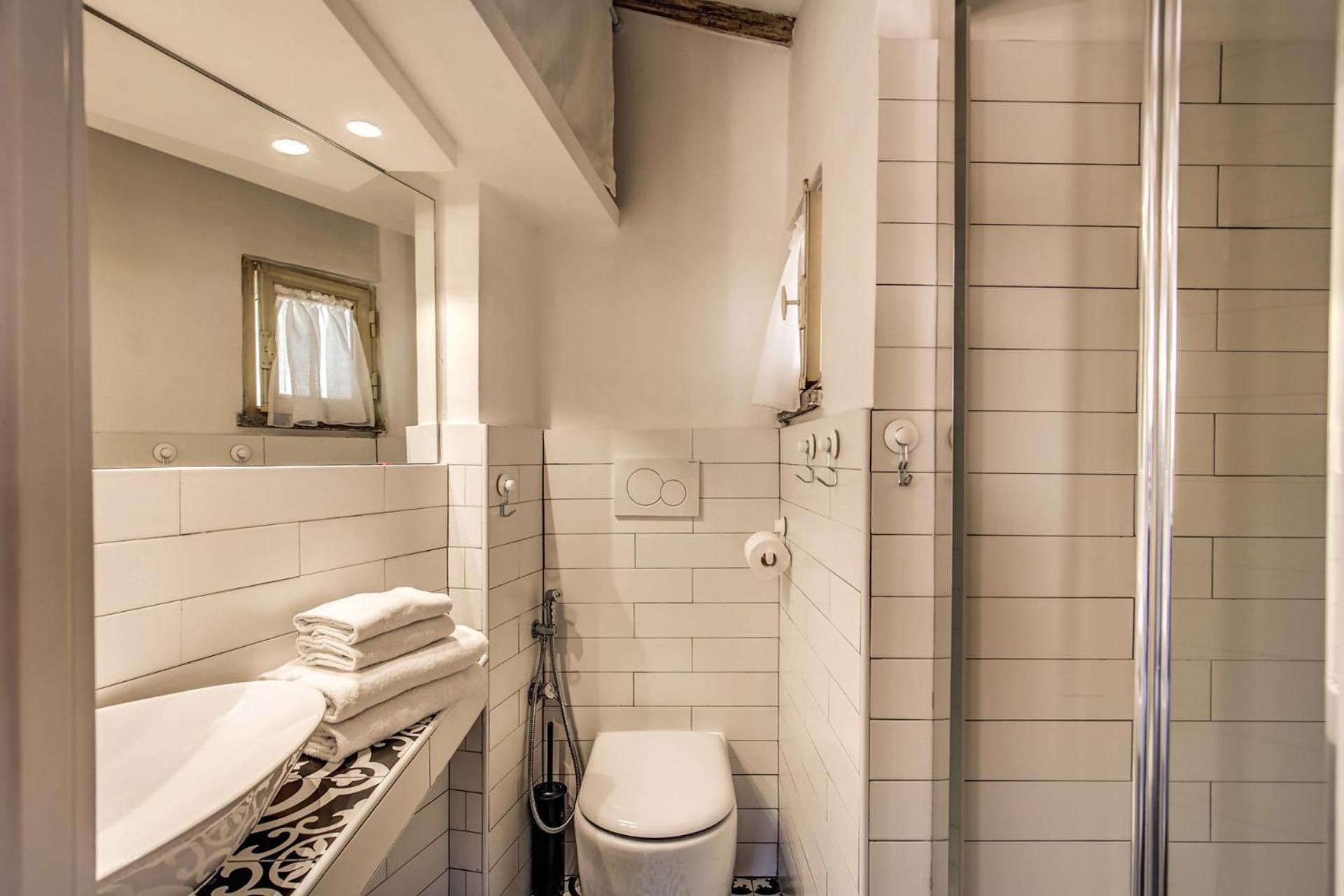 Attic With Terrace By Trevi Fountain Apartment Rome Exterior photo